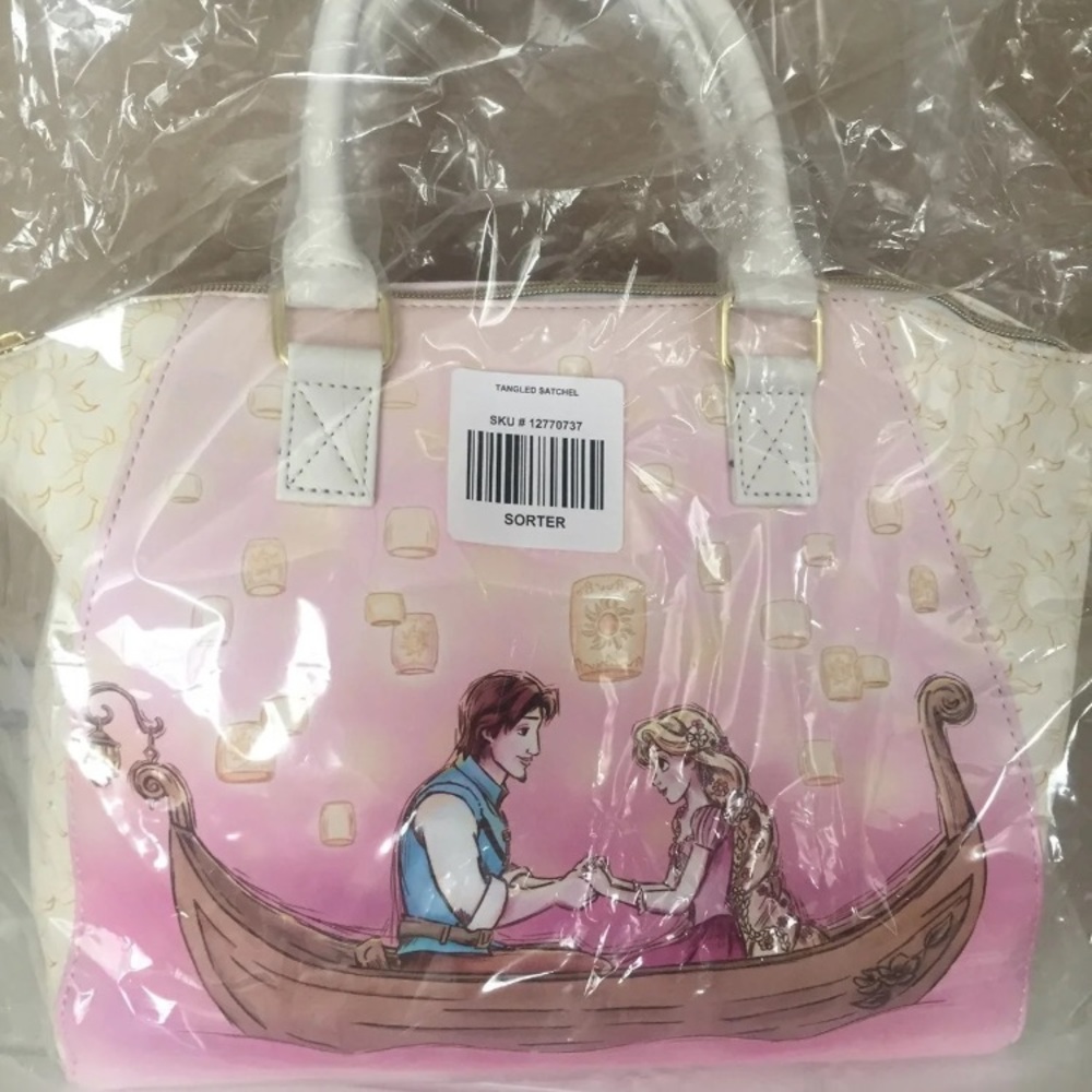 NWT!🌟RARE🌟Loungefly Tangled Tote Purse!💗 - Picture 2 of 5